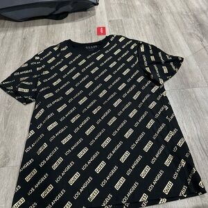 GUESS Black and Gold Logo Men's T-Shirt